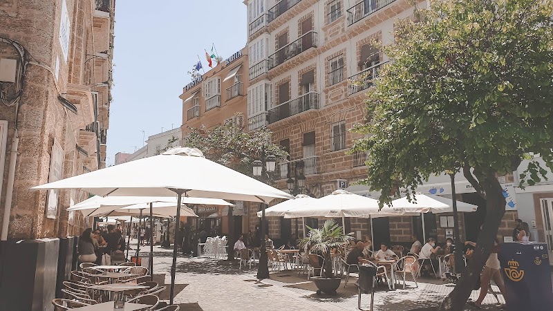 Hotel Hostal Bahía in Cadiz, Spain