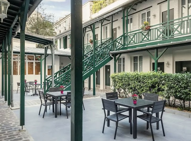 Hotel Ibis Levallois Perret in Levallois-Perret, France