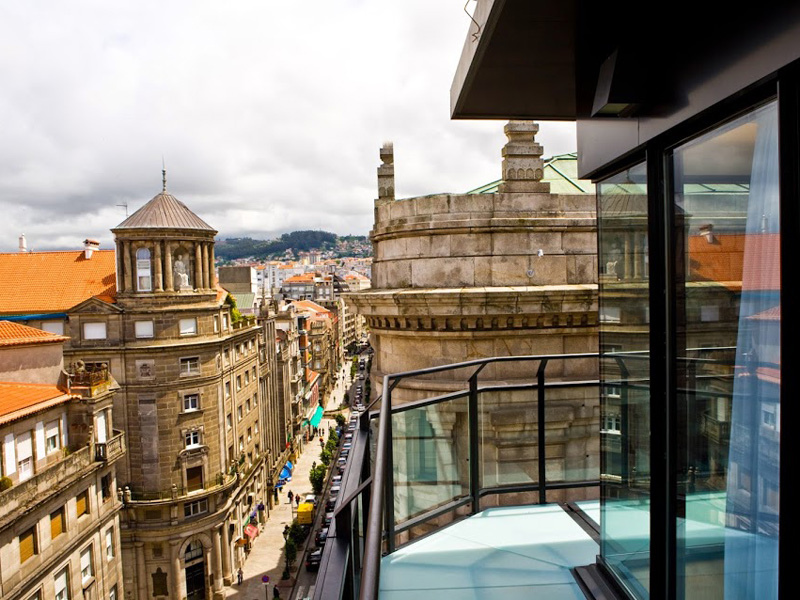 Hotel Inffinit in Vigo, Spain