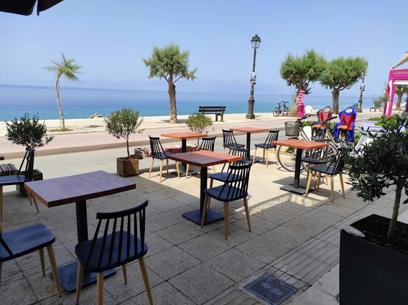 Hotel Kyani Akti in Xylokastro, Greece