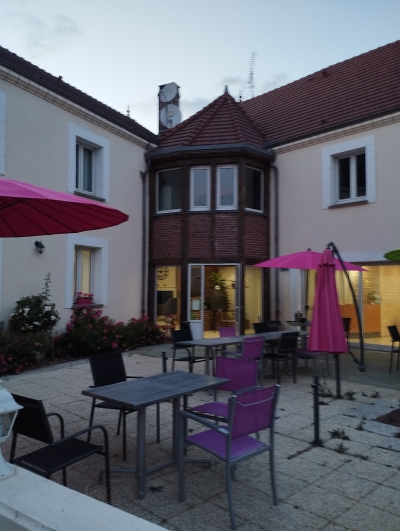 Hotel Le Marais in Troyes, France