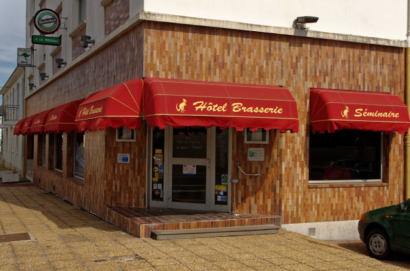 Hotel Le Skippy in Saint-Pierre-des-Corps, France