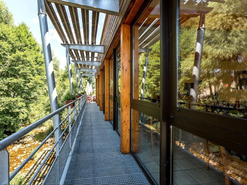 Hotel Les Rives de l'Arzon in Le Puy-en-Velay, France