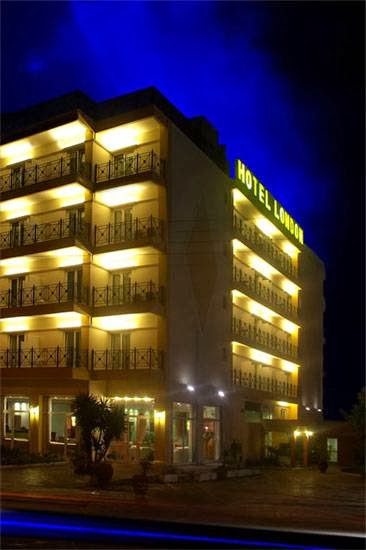 Hotel London in Glyfada, Greece
