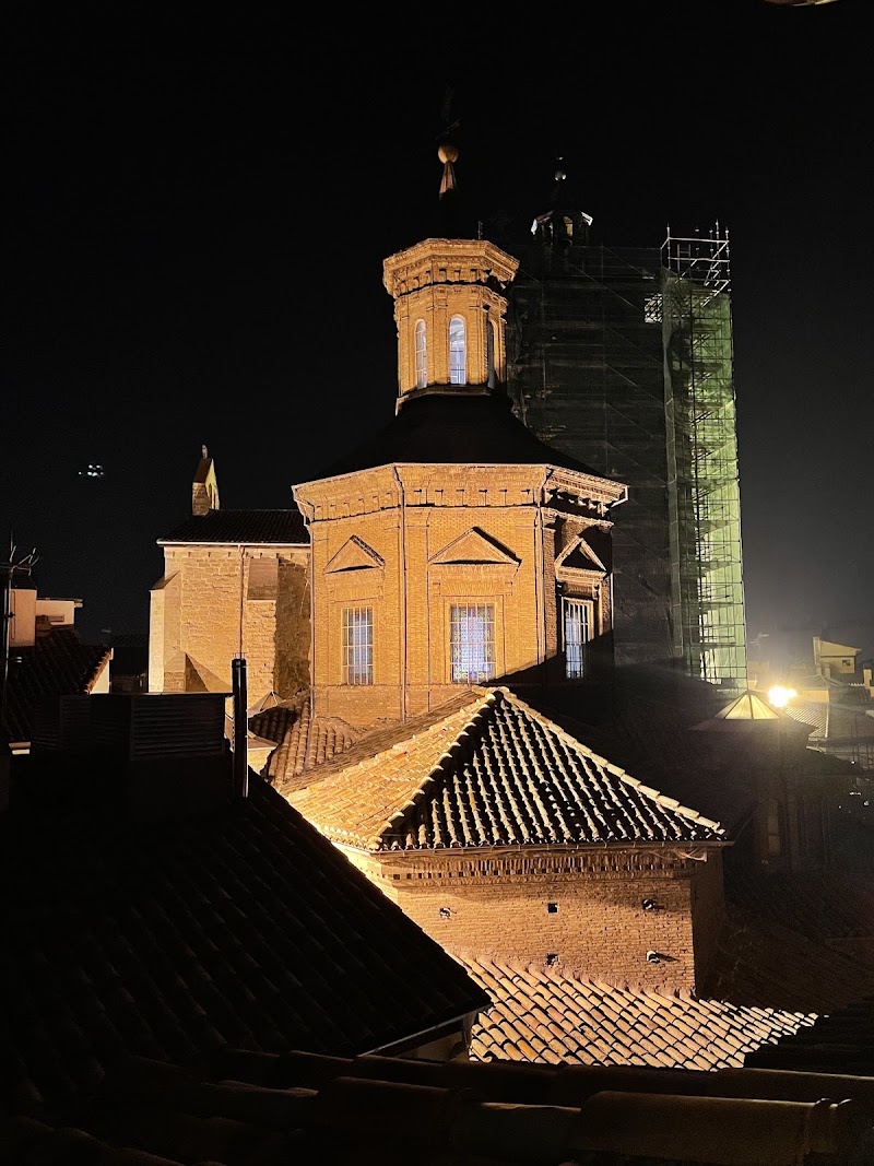 Hotel Maisonnave in Pamplona, Spain