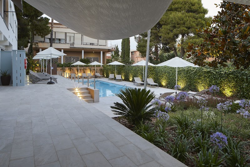 Hotel Nuria in Tarragona, Spain