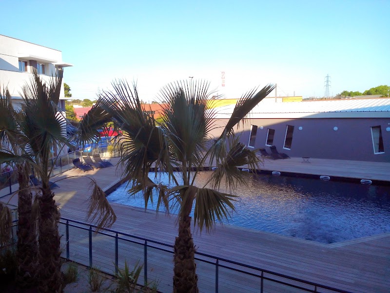 Hotel Patio Del Sol in Saint-Jean-de-Vedas, France