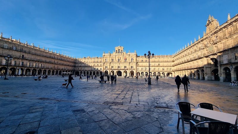 Hotel Reyes Católicos in Salamanca, Spain