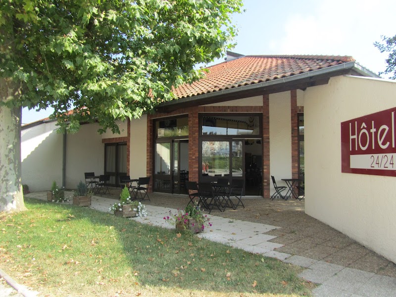 Hotel Saint-Joseph in Vichy, France