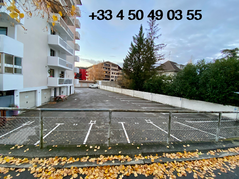 Hotel Savoie in Saint-Julien-en-Genevois, France