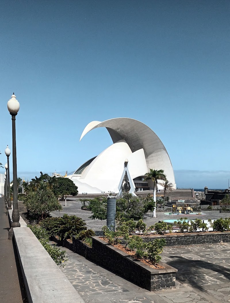 Hotel Tanausu in Santa Cruz, Spain