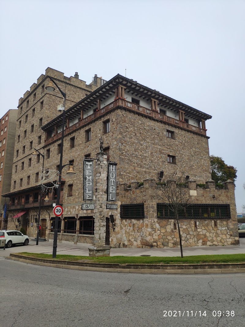 Hotel Temple Ponferrada in Ponferrada, Spain