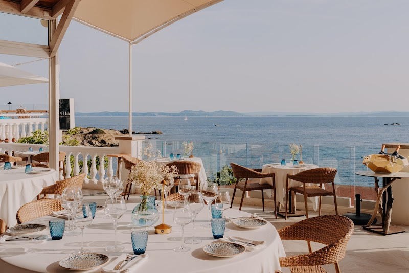 Hotel Vistabella in Rosas, Spain