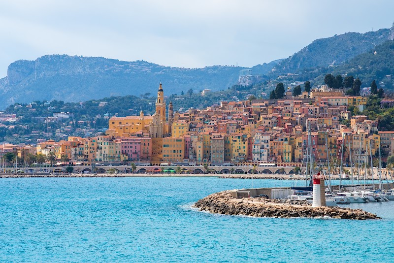 Hotel de Londres in Menton, France