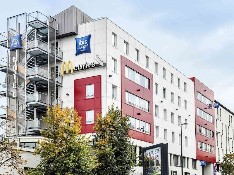 Hotel ibis budget Paris Porte de Vanves in Vanves, France