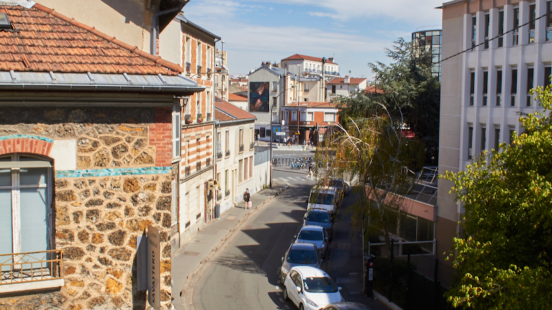 Hotel le Kleber in Montreuil, France
