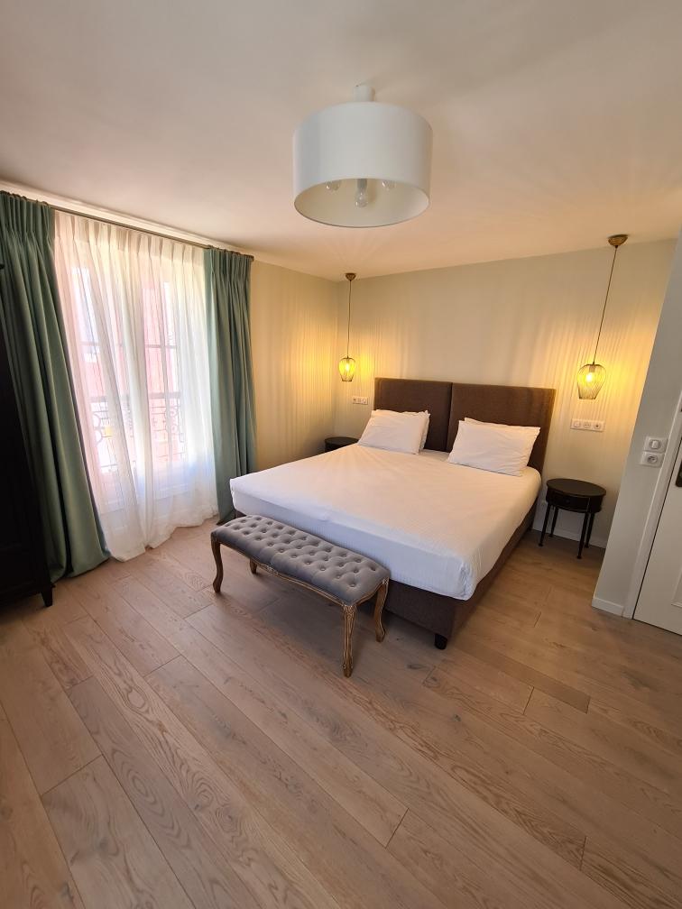 Hotel les Armoiries in Valbonne, France