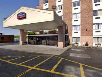 Howard Johnson by Wyndham Closest to the Falls and Casino in Niagara Falls, New York, United States