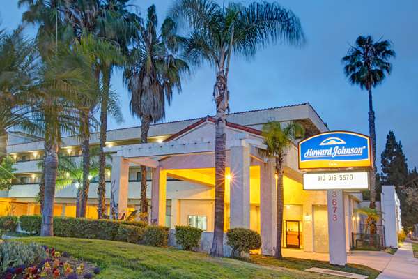 Howard Johnson by Wyndham Torrance in Torrance, California, United States