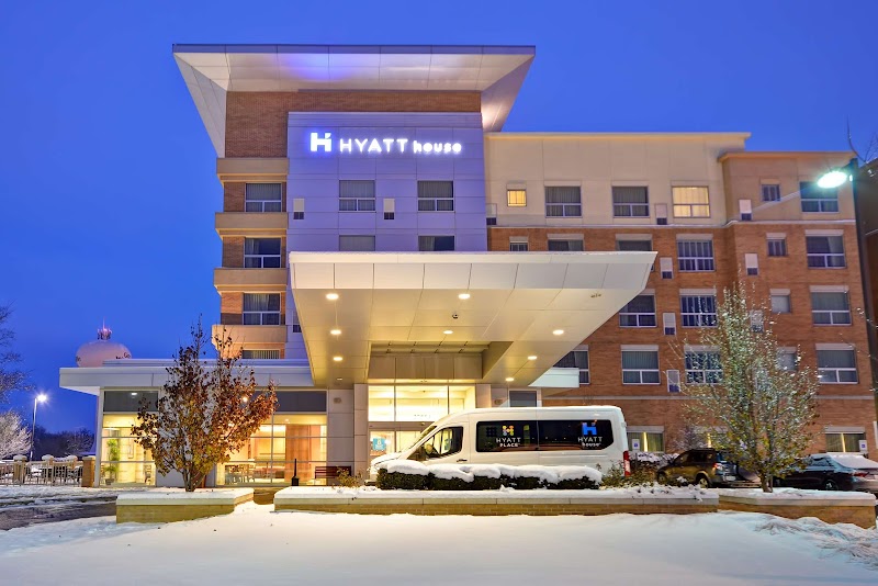 Hyatt House Chicago/Naperville/Warrenville in Warrenville, Illinois, United States