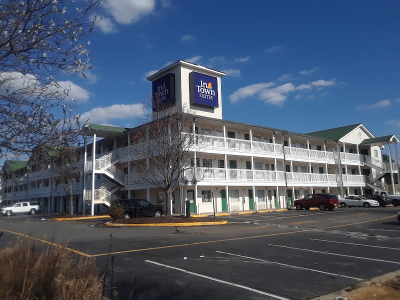 InTown Suites Extended Stay Chesapeake VA - I-64 in Chesapeake, Virginia, United States