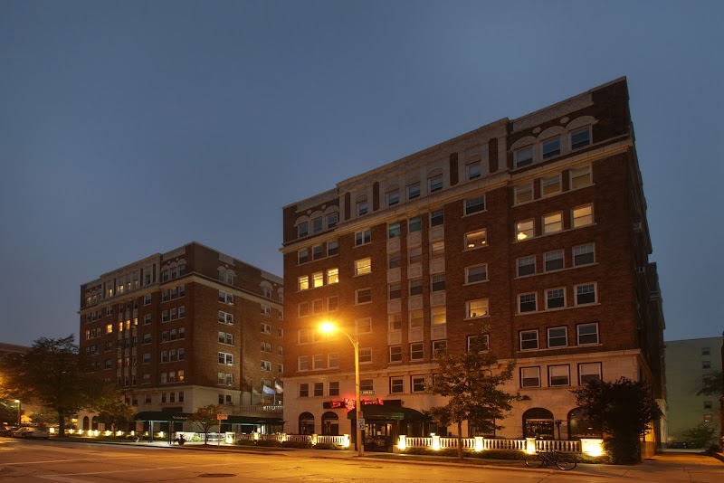 Knickerbocker on the Lake in Milwaukee, Wisconsin, United States