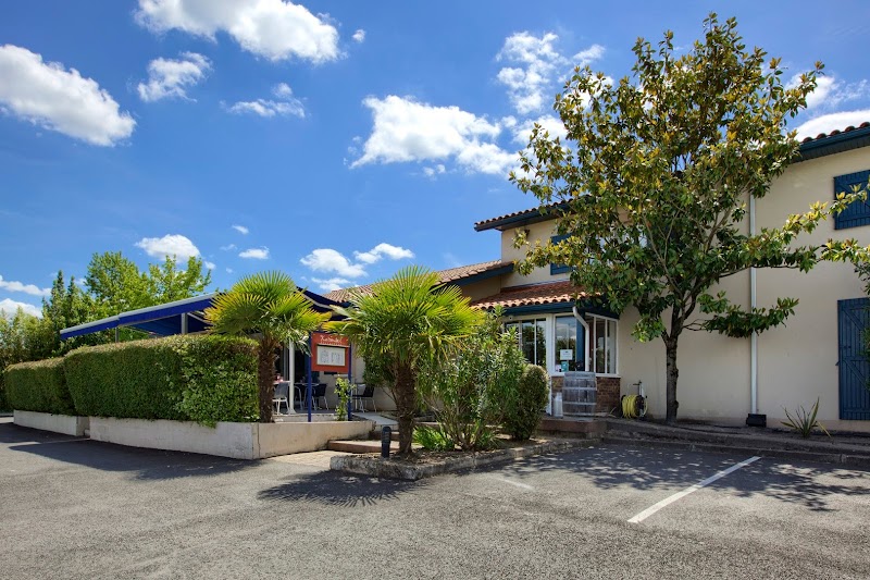 Kyriad Libourne Saint-Émilion in Libourne, France