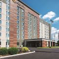 La Quinta Inn & Suites by Wyndham Cincinnati Sharonville