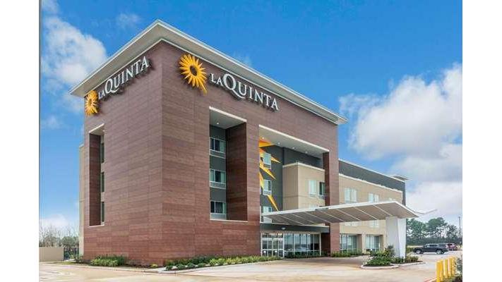 La Quinta Inn & Suites by Wyndham Houston North-Spring in Spring, Texas, United States