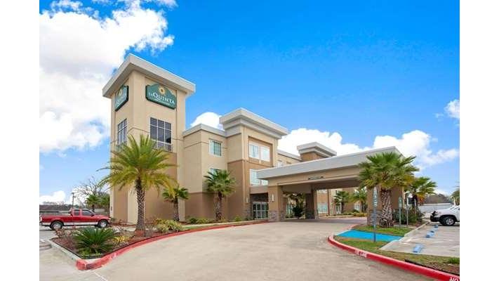 La Quinta Inn & Suites by Wyndham Lake Charles - Westlake in Westlake, Louisiana, United States
