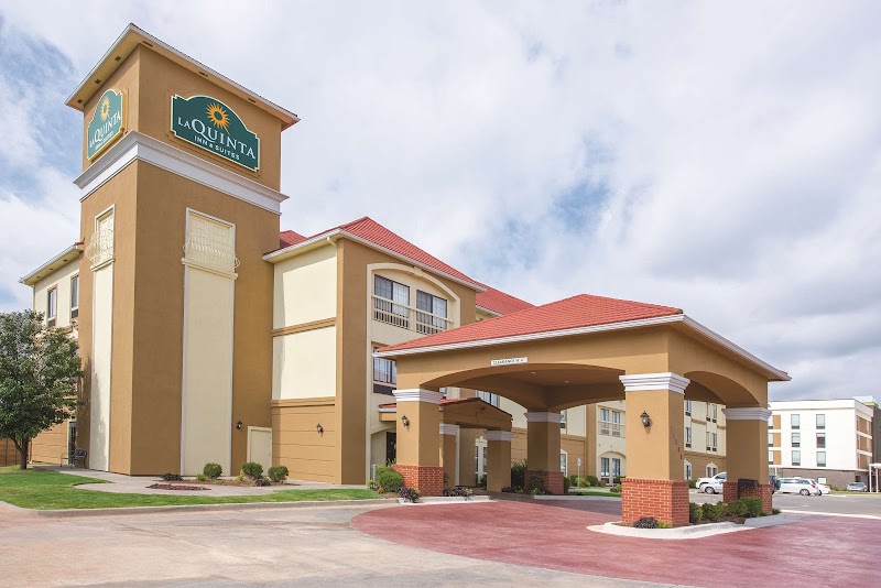 La Quinta Inn & Suites by Wyndham Oklahoma City -Yukon in Yukon, Oklahoma, United States