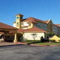 La Quinta Inn & Suites by Wyndham Sherman