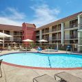 La Quinta Inn & Suites by Wyndham Thousand Oaks-Newbury Park