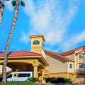 La Quinta Inn & Suites by Wyndham Tucson Airport