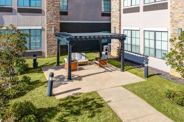 La Quinta Inn & Suites by Wyndham Tyler - University Area in Tyler, Texas, United States