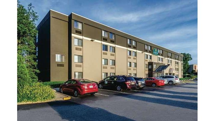 La Quinta Inn & Suites by Wyndham Warwick Providence Airport in Warwick, Rhode Island, United States