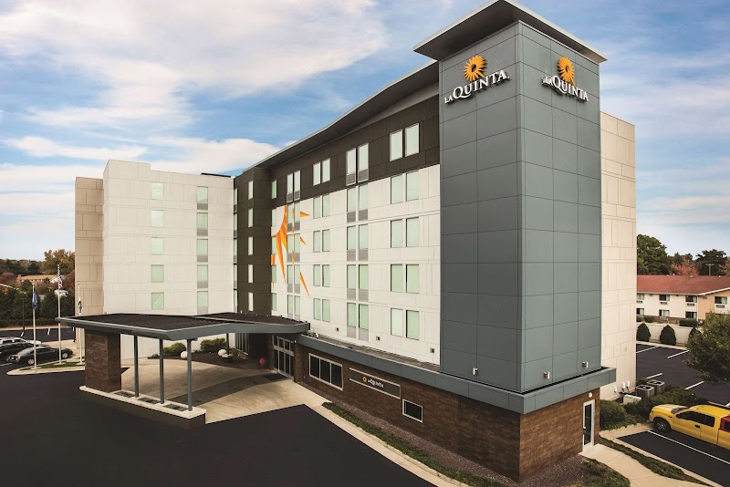 La Quinta Inn & Suites by Wyndham Winchester in Winchester, Virginia, United States
