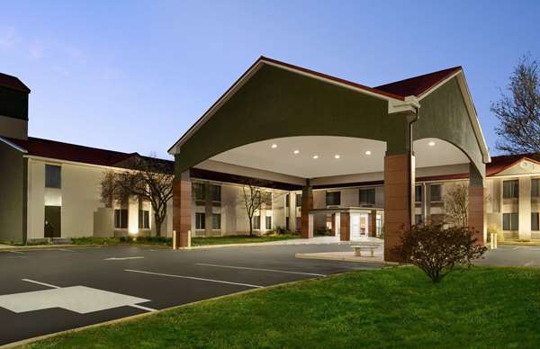 La Quinta Inn by Wyndham Waldorf in Waldorf, Maryland, United States