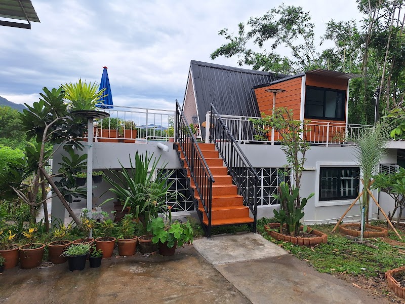 Lha's Place Resort in Doi Saket, Thailand