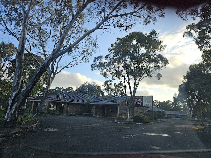 Magdala Motor Lodge & Lakeside Restaurant in Stawell, Australia