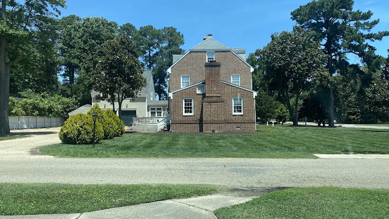 Magnolia Manor in Williamsburg, Virginia, United States