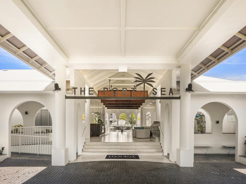 Mantra PortSea in Port Douglas, Australia