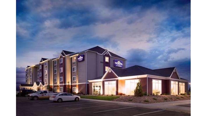 Microtel Inn & Suites by Wyndham Naples Vernal in Vernal, Utah, United States
