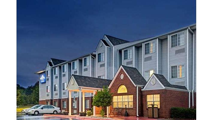 Microtel Inn & Suites by Wyndham Statesville in Statesville, North Carolina, United States