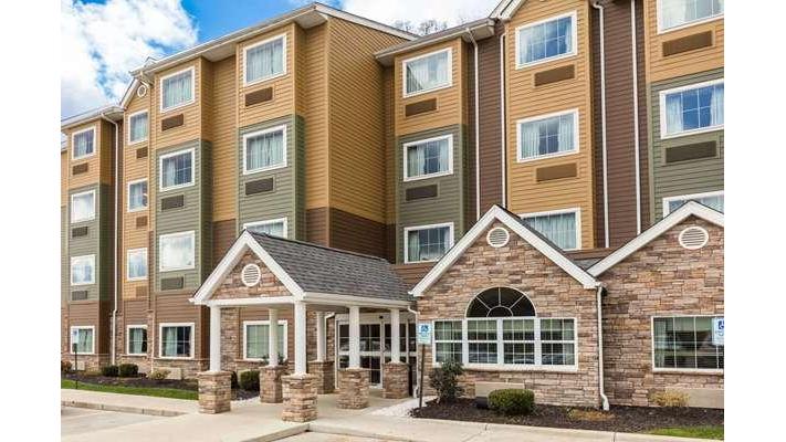 Microtel Inn & Suites by Wyndham Steubenville in Steubenville, Ohio, United States