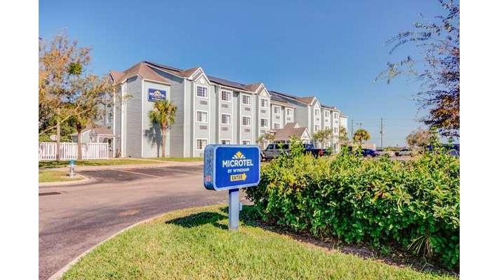 Microtel Inn & Suites by Wyndham Zephyrhills in Zephyrhills, Florida, United States