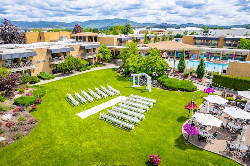 Mirabeau Park Hotel in Spokane Valley, Washington, United States