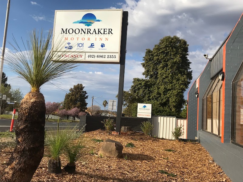 Moonraker Motor Inn in Parkes, Australia