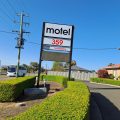 Motel 359