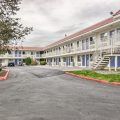 Motel 6 Everett South